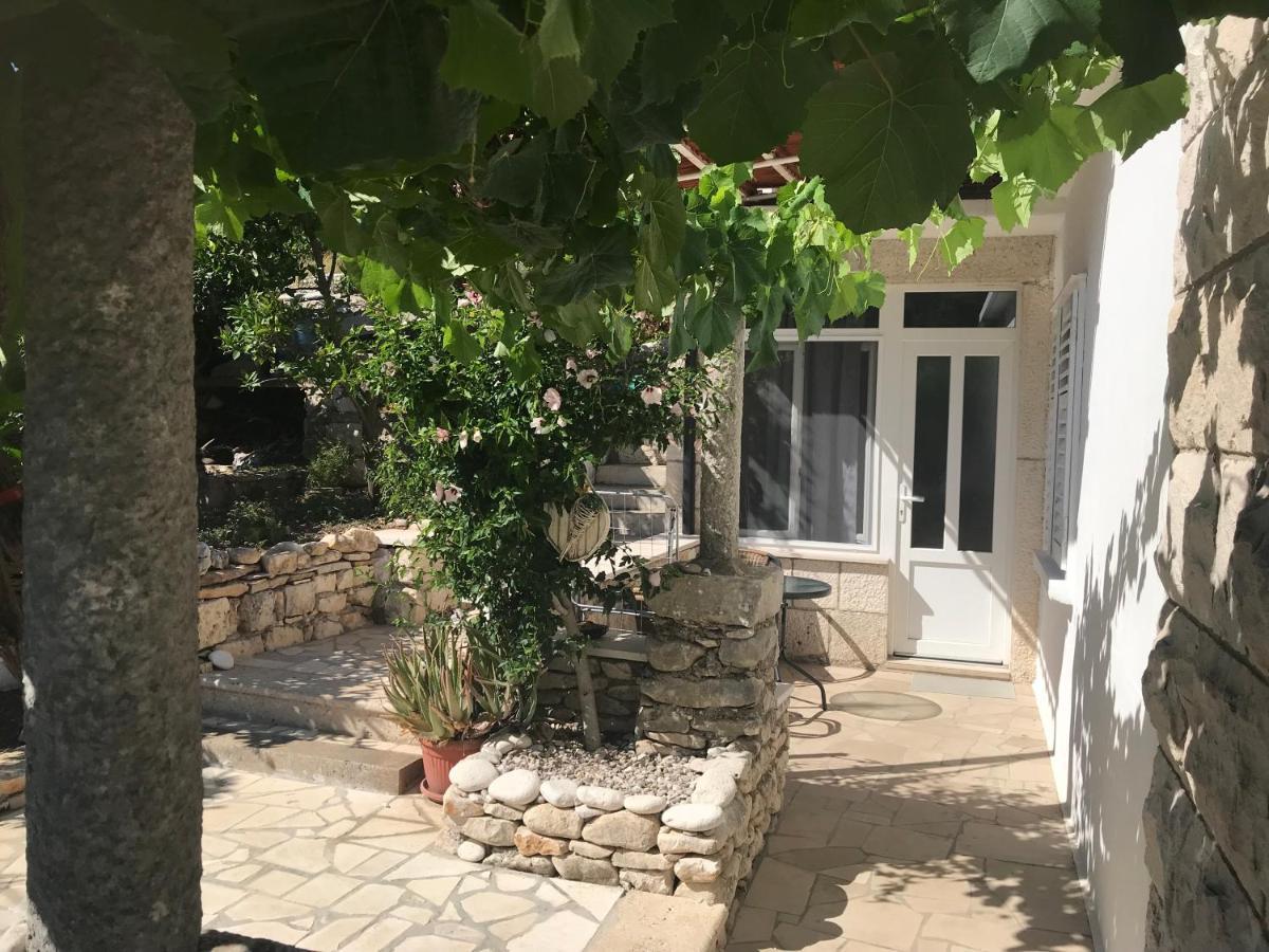Apartman Flora'S Garden Apartman Korčula Kültér fotó